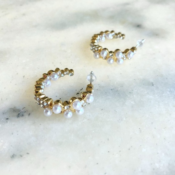 Jewelry - NEW! As Above So Below Pearl/Rhinestone Hoops ✨
